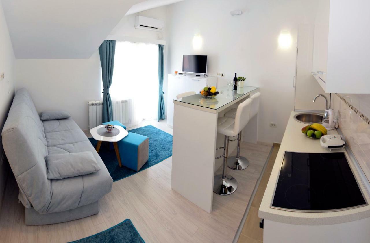 Apartmani Stefanija Tivat Buitenkant foto